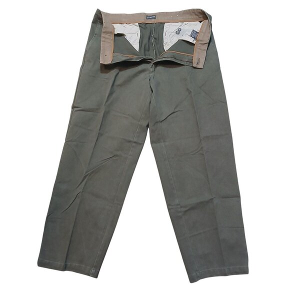 St Johns Bay Mens 40x32 Sueded Twill Pants Flat-Front Durable Heavyweight - Picture 3 of 10